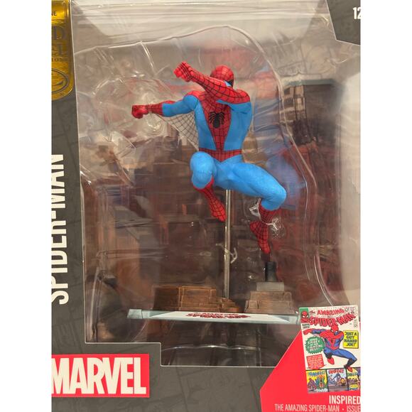 McFarlane Gold Label Marvel Spider-Man Comic Covers 1:10 Scale Posed - Picture 5 of 6